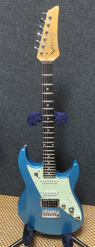 Line6 Variax JTV69 LPBの画像